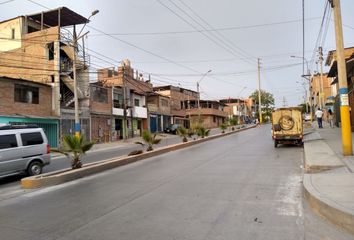 Oficina en  Av. Villa Del Mar & Avenida Micaela Bastidas, Villa El Salvador, Perú