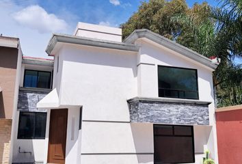 Casa en fraccionamiento en  Blvd. Carlos Camacho Espíritu 8339, Barrios De Arboledas, Puebla De Zaragoza, Puebla, México