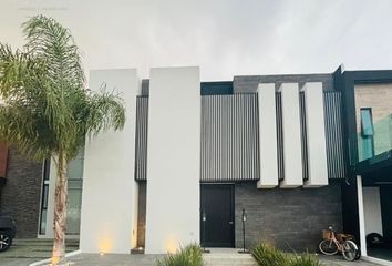 Casa en fraccionamiento en  Residencial Dolores, Boulevard Ramón G. Bonfil, Pachuca De Soto, Estado De Hidalgo, México