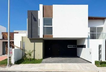 Casa en fraccionamiento en  Lomas De La Rioja Ii, Alvarado, Veracruz, México