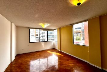 Departamento en  Monteserrin, Quito, Ecuador