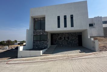 Casa en condominio en  El Condado, El Pueblito, Querétaro, México