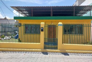 Casa en  Pusuqui, Quito, Ecuador