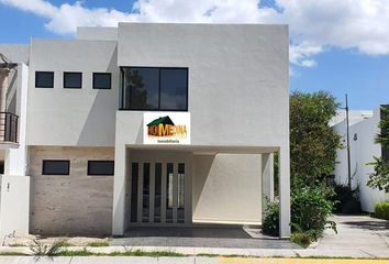 Casa en  Punta Del Este, Boulevard Punta Del Este, Residencial Punta Del Este, León, Gto., México