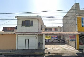 Casa en  Av Juana María Pavón 38, Mz 028, Morelos 3ra Secc, 55718 San Francisco Coacalco, Méx., México