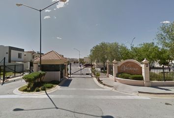 Casa en fraccionamiento en  Privada Valladolid 1104, Privadas Mira Loma Sector Español, Juárez, Chihuahua, México