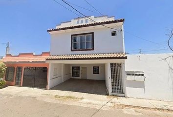 Casa en  Calle David Alfaro Siqueiros, Villa Verde, Mazatlán, Sinaloa, México