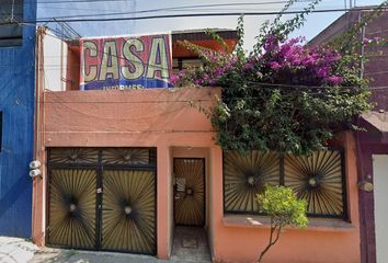 Casa en  3 De Mayo 39, San Juan Xalpa, 09850 Ciudad De México, Cdmx, México