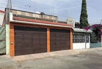 Casa en  Piloto Consuelo Padua Hernández 821, Jardines De Guadalupe, Morelia, Michoacán, México