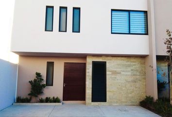 Casa en  Altos Del Marques, Santiago De Querétaro, Querétaro, México