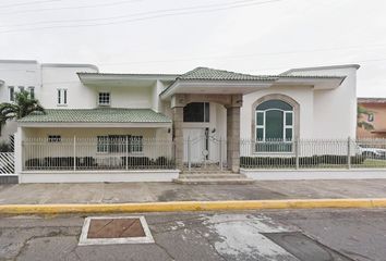 Casa en  Calle Salmón, Costa De Oro, Veracruz, México