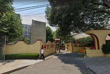 Departamento en  Av. Insurgentes Sur 4411, Tlalcoligia, 14420 Ciudad De México, Cdmx, México