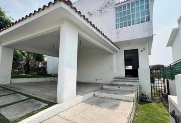 Casa en  Lomas De Cocoyoc, Fraccionamiento Lomas De Cocoyoc, Morelos, México