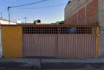 Casa en  Calle Cumbres De Maltrata 107, Mz 009, Habitacional Los Pirules, Tlalnepantla De Baz, Estado De México, México