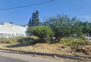 Venta de Terreno en Esquina, en Zona Estratégica en La Negreta.