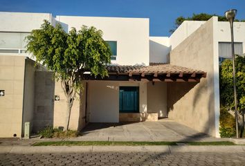 Casa en fraccionamiento en  Arboledas De Zerezotla, San Pedro Cholula