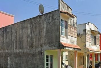 Casa en  Playa Del Cármen 54, Las Olas, Residencial Las Olas, Veracruz, México