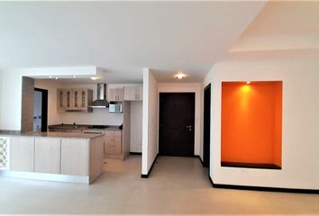 Suite en  Urbanizacion El Condado Etapa 1, Calle B, Quito, Ecuador