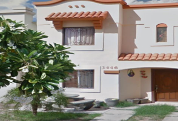 Casa en  Calle Catania 3446, Villas Del Rey Sección, Ciudad Obregón, Sonora, México