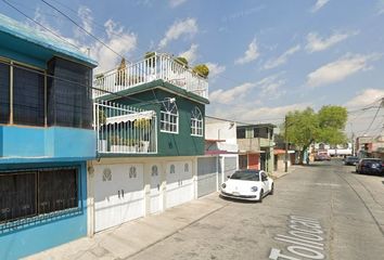 Casa en  Tollocan, Cd Azteca 3ra Secc, Ecatepec, Estado De México, México