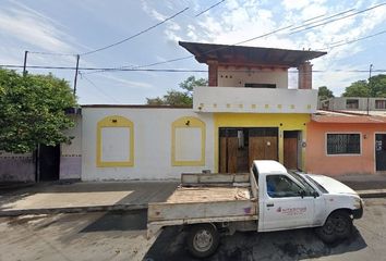 Casa en  16 De Septiembre No. 310, Centro, Colima, Col., México