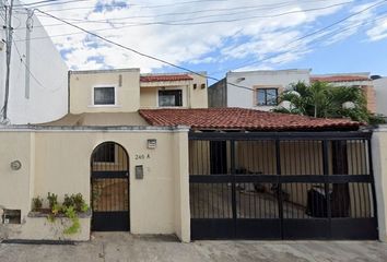 Casa en  C. 38 246a, Montes De Amé, 97115 Mérida, Yuc., México