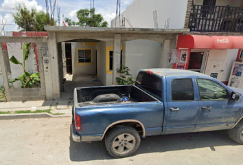 Casa en  Artículo 9 932, Los Toboganes, 88177 Nuevo Laredo, Tamps., México