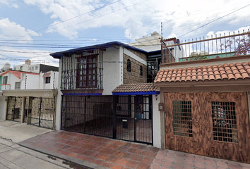 Casa en  Praga, Valle Dorado, Tlalnepantla De Baz, Estado De México, México