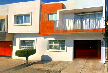 Casa en  Calle 3 A Sur 3705, Gabriel Pastor 1ra Sección, 72420 Heroica Puebla De Zaragoza, Pue., México