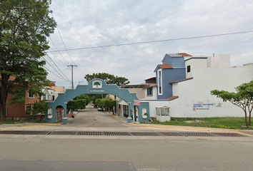 Casa en fraccionamiento en  Esmeralda, La Esmeralda, Tuxtla Gutiérrez, Chiapas, México