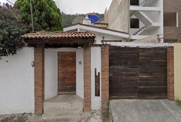 Casa en  Calle Tehpacua 150, Bosque Camelinas, 58290 Morelia, Michoacán, México