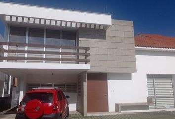 Casa en fraccionamiento en  Santiaguito, Metepec