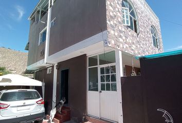 Casa en  Mitad Del Mundo, Avenida Manuel Córdova Galarza, Quito, Ecuador