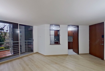 Apartamento en  Calle 165b #14a-07, Bogotá, Colombia