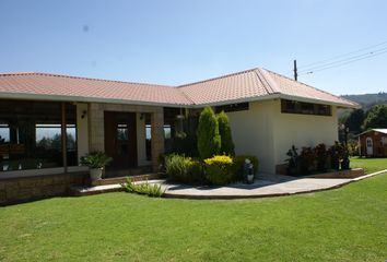 Hacienda-Quinta en  Rumichupa, Quito, Ecuador