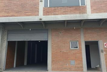 Bodega-Galpon en  Parque De Los Recuerdos, Avenida Galo Plaza Lasso, Quito, Ecuador