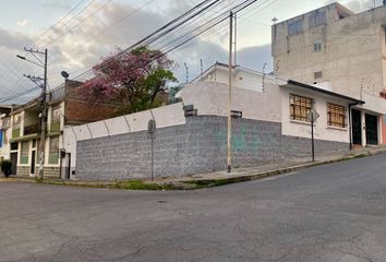 Casa en  Humberto Albornoz & Domingo Espinar, Quito, Ecuador