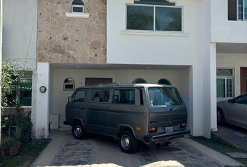 Casa en condominio en  Calz. De Los Cipréses 56, Ciudad Granja, Zapopan, Jalisco, México