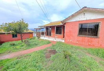 Casa en  Calle Vicuña 7, Quintero, Chile