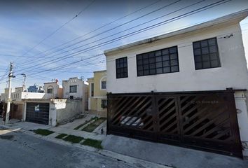 Casa en  Calle Mision De San Francisco, Misión De Huinala, Ciudad Apodaca, Nuevo León, México