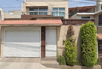 Casa en  Paseo De Las Lomas 71, Mz 010, Parque Residencial Coacalco, San Francisco Coacalco, Estado De México, México