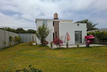 Casa en  Urbanizacion Valle Reque, Reque, Perú