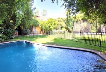 Casa en  Lo Barnechea, Provincia De Santiago