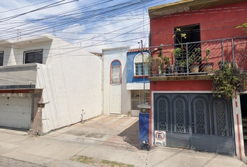 Casa en  Secretaría De Salud De Residencial Tecnológico, Manuel Orozco Y Berra, Tecnologico, Celaya, Guanajuato, México