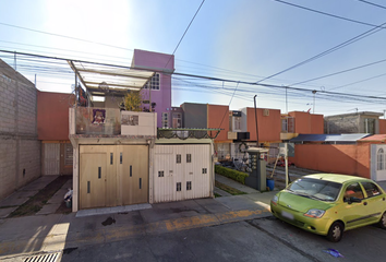 Casa en  Calle Bosques De Argelia, Los Heroes Tecamac, Ciudad De México, Estado De México, México