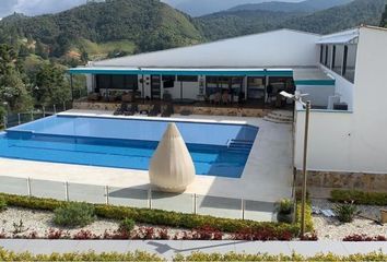 Villa-Quinta en  Cali, Valle Del Cauca, Colombia