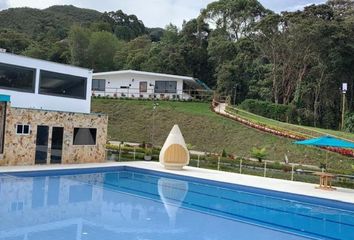 Villa-Quinta en  Cali, Valle Del Cauca, Colombia