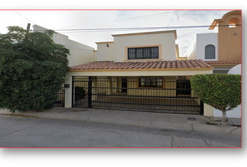 Casa en  Avenida Provincia Albacete 30, Los Portales, Hermosillo, Sonora, México