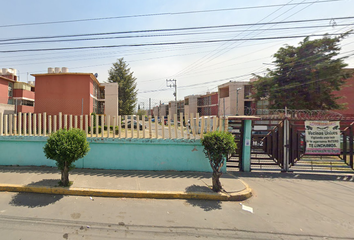 Departamento en  84fh+3cf Ixtapaluca, Estado De México, México