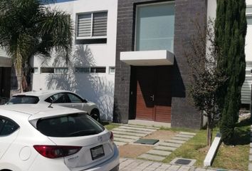 Casa en fraccionamiento en  Parque Novara, Boulevard Meseta, Lomas De Angelópolis, Puebla, México